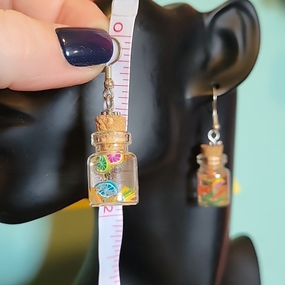 Handmade Realistic Resin Mason Jar & Fruit Drink Earrings🍹🫙🍋 🍉 - Picture 8 of 11